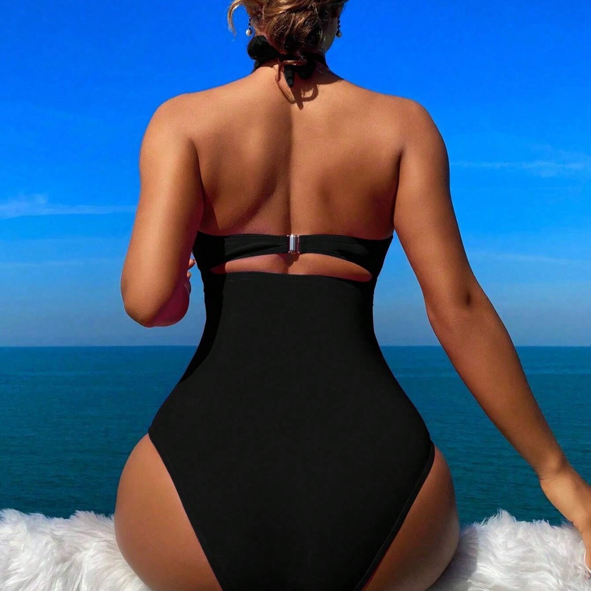 Women Swimsuit Halter Neck Sol - đánh giá và giá Suits