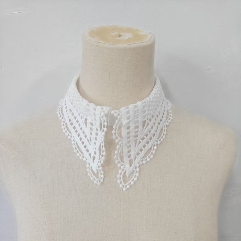 Lady White Ruffled False Colla - đánh giá và giá Shirts